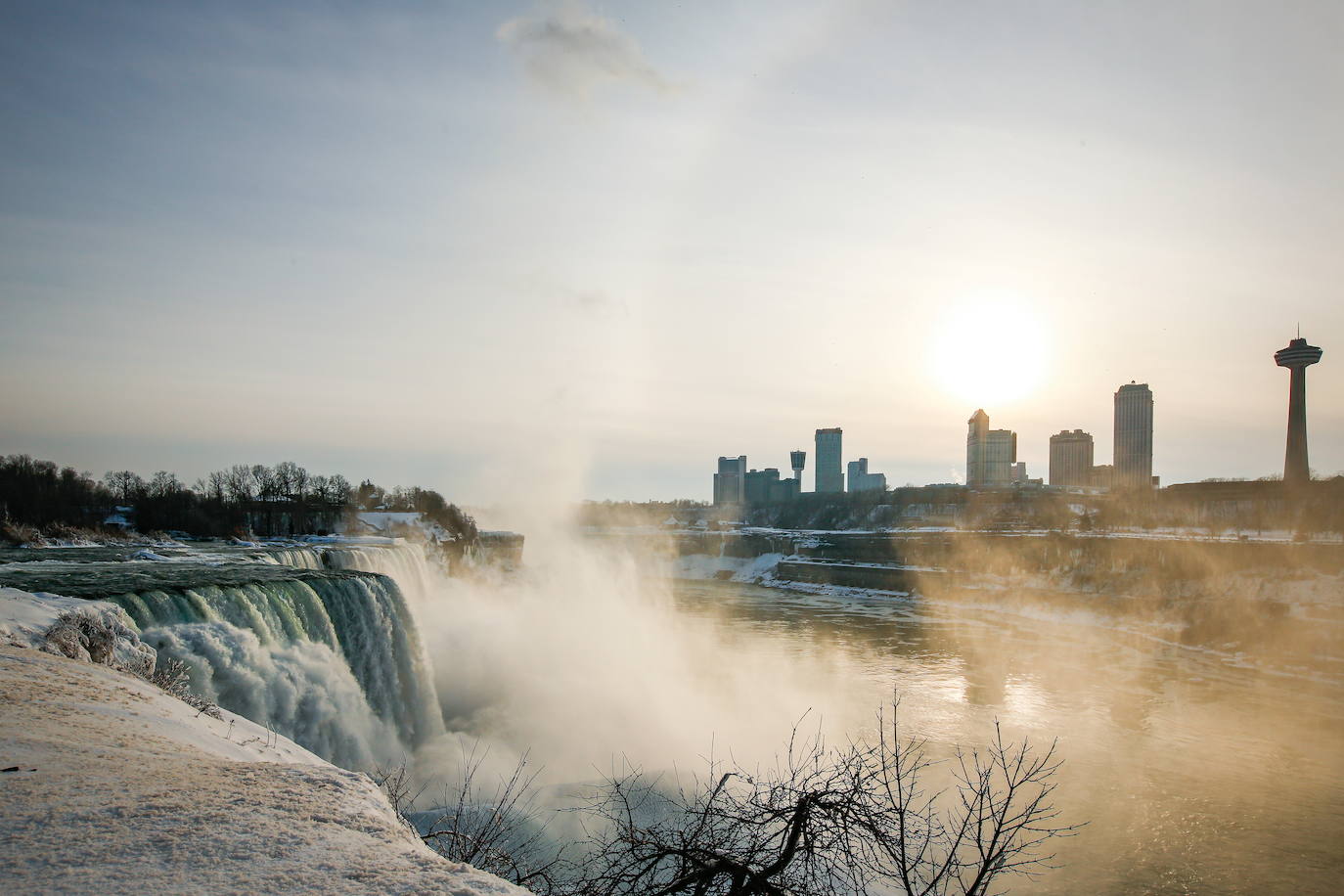 Fotos: El frío congela las cataratas del Niágara