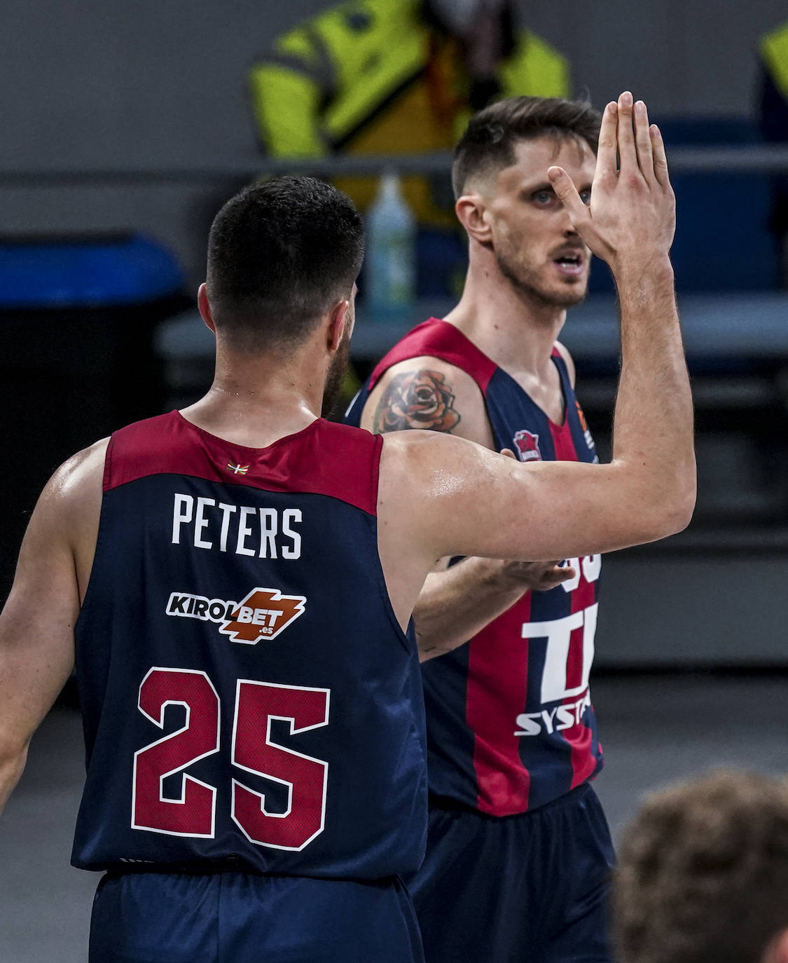 Fotos: Las mejores imágenes del Baskonia - Olympiacos