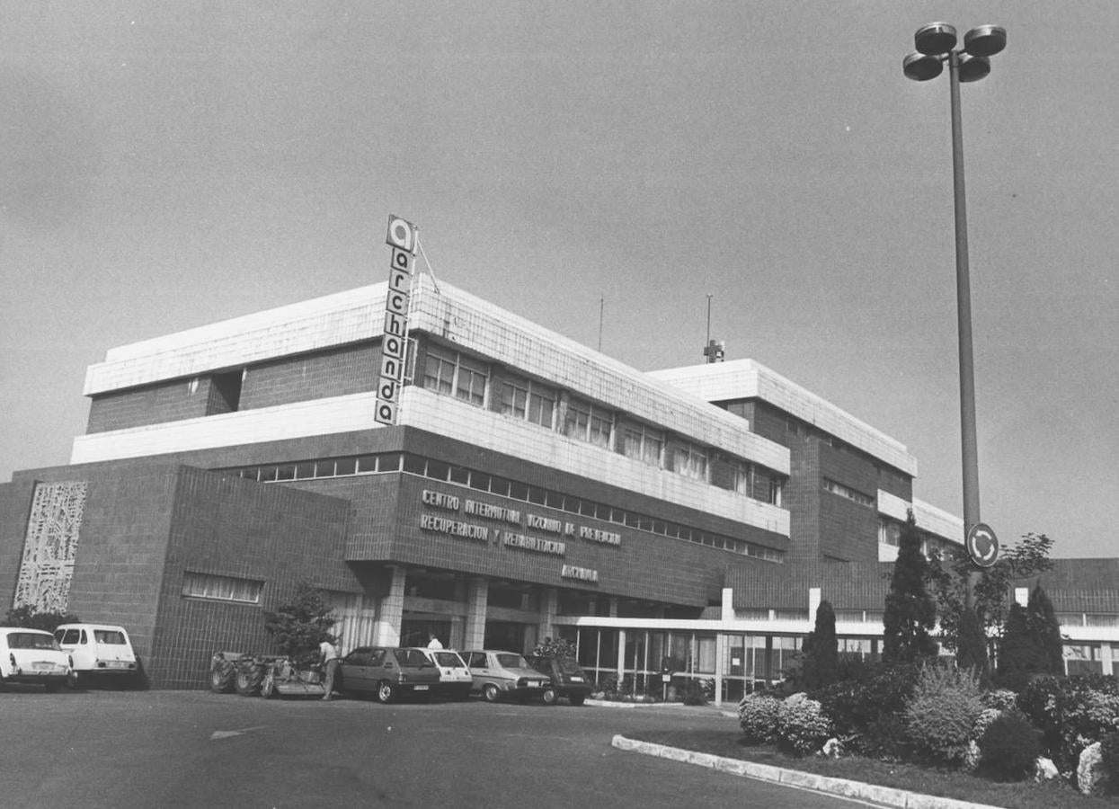 Exterior del Centro Intermutual de Rehabilitación (1983)