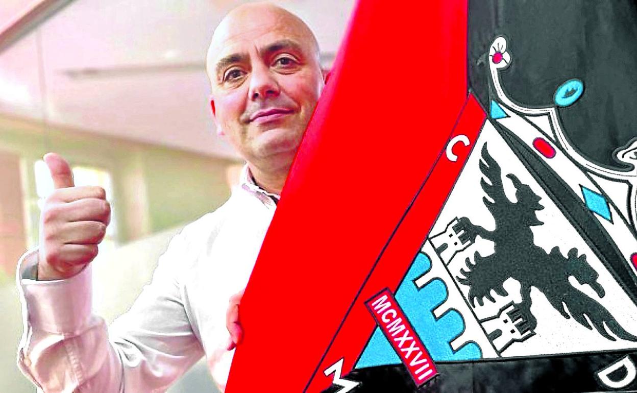 Aragón se mostró feliz tras anunciarse su continuidad en el club rojillo. 