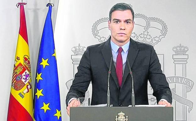Pedro Sánchez anunció en la tarde del 14 de marzo que el Gobierno central asumía en mando único todas las competencias contra la Covid-19. 