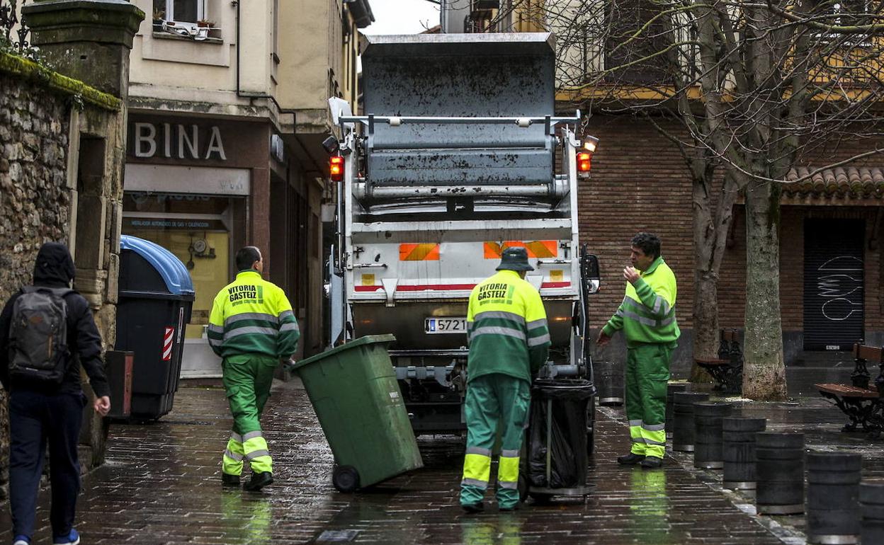 FCC denuncia «graves irregularidades» en el contrato de limpieza de Vitoria