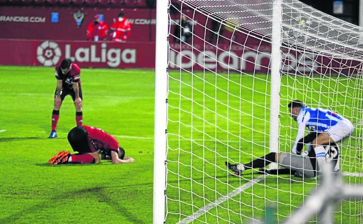 El espanyolista Melamed acababa de lograr en el minuto 94 el definitivo 2-2 para desesperación de los jugadores mirandesistas. 