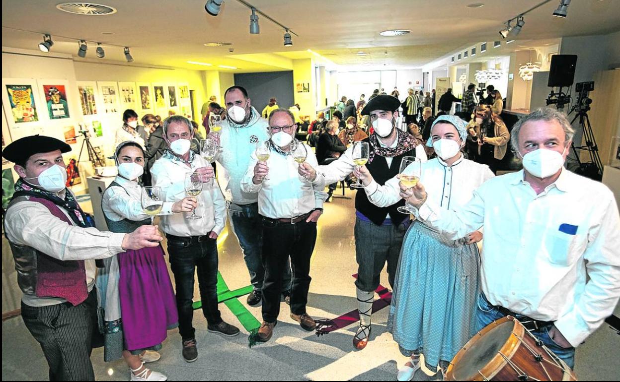 La presentación oficial de la cosecha se realizó como manda la tradición, a pesar de la pandemia.