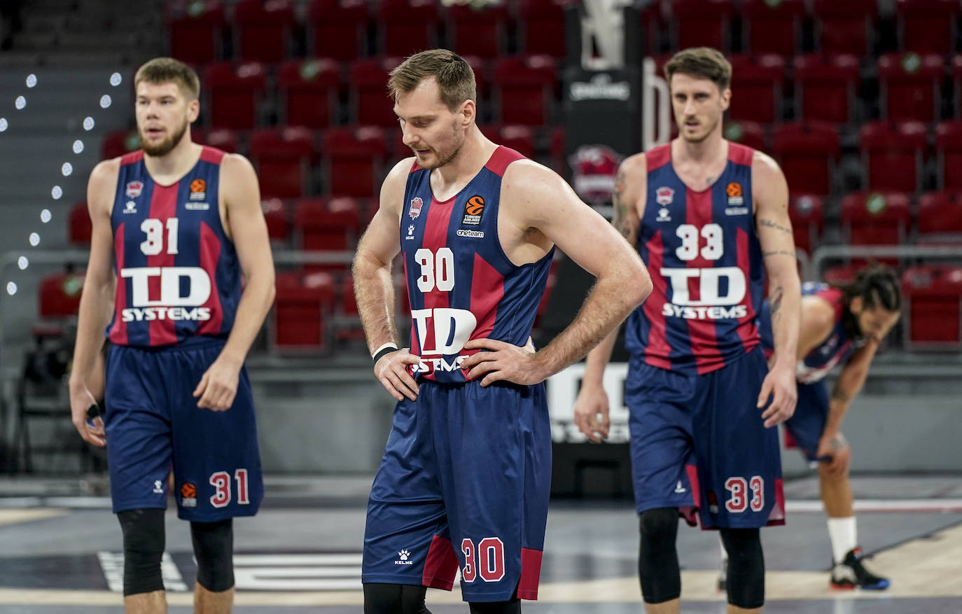 Fotos: Las mejores imágenes del Baskonia - Milán