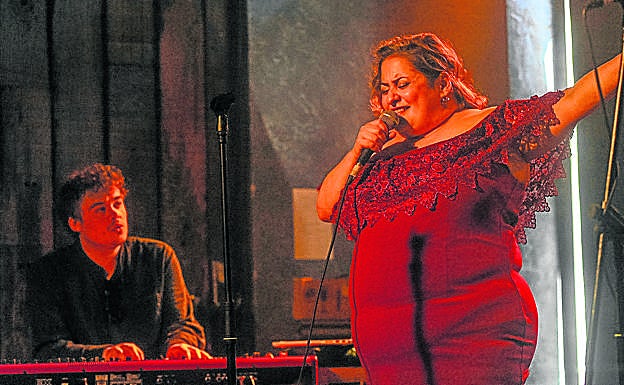 Itziar Yagüe, ayer en Urban, se reivindica con su primer trabajo en solitario tras una larga carrera en diferentes formaciones de jazz y blues. 