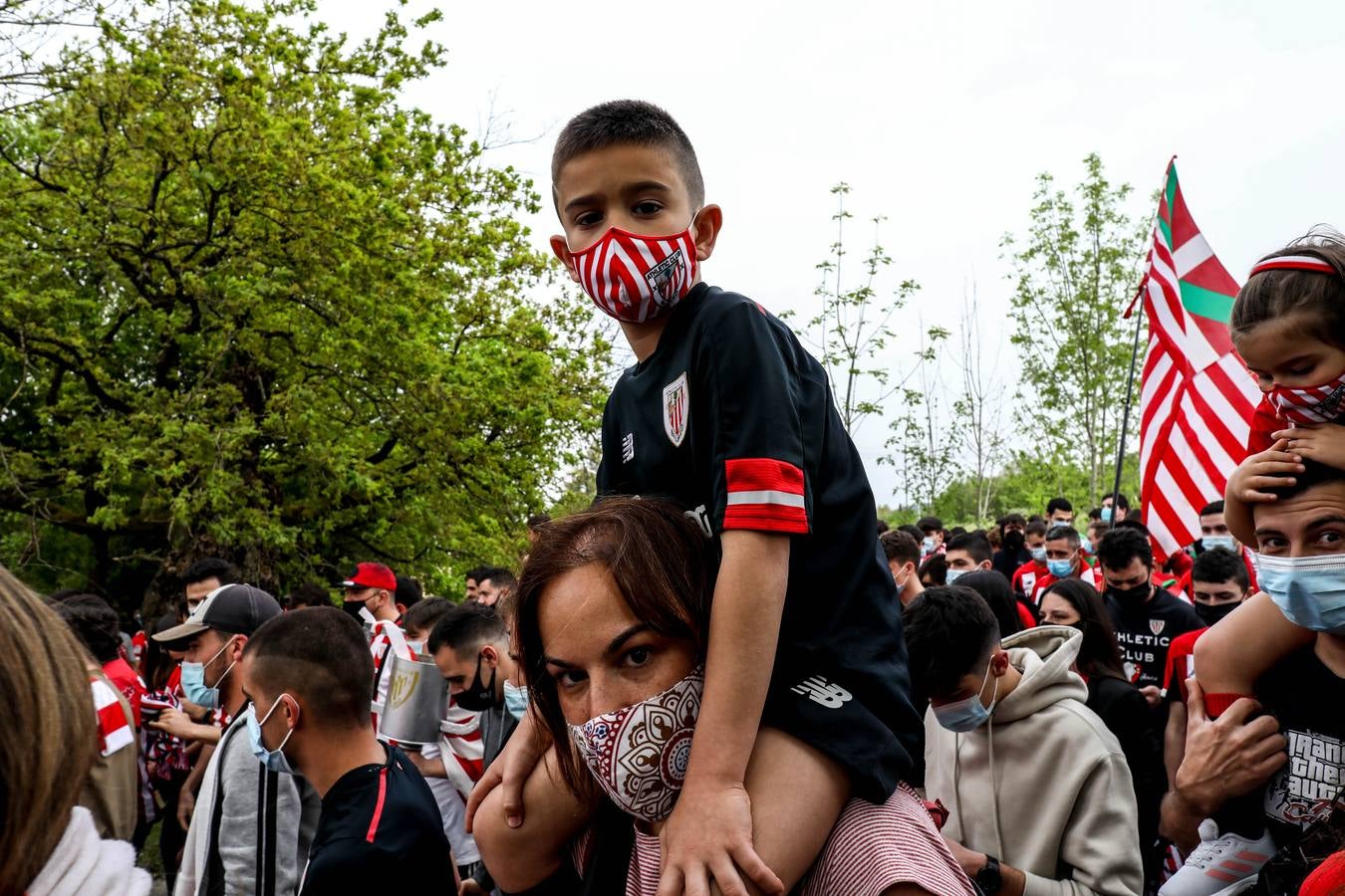 Fotos: Gran despedida a los jugadores del Atheltic en Lezama