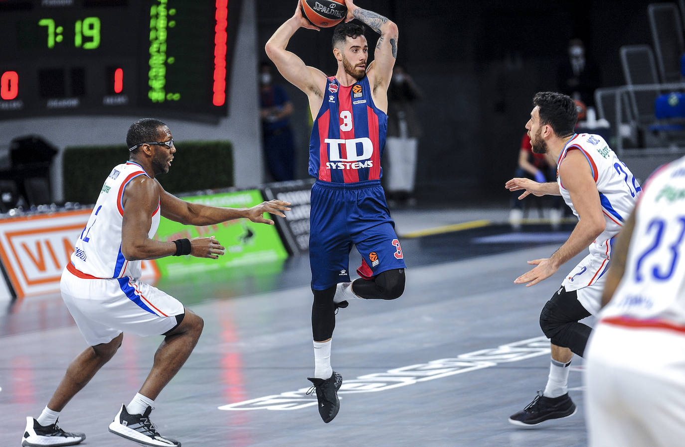 Fotos: Las mejores imágenes del Baskonia - Efes