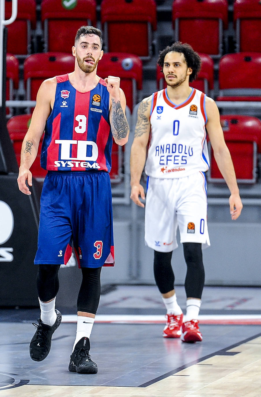 Fotos: Las mejores imágenes del Baskonia - Efes