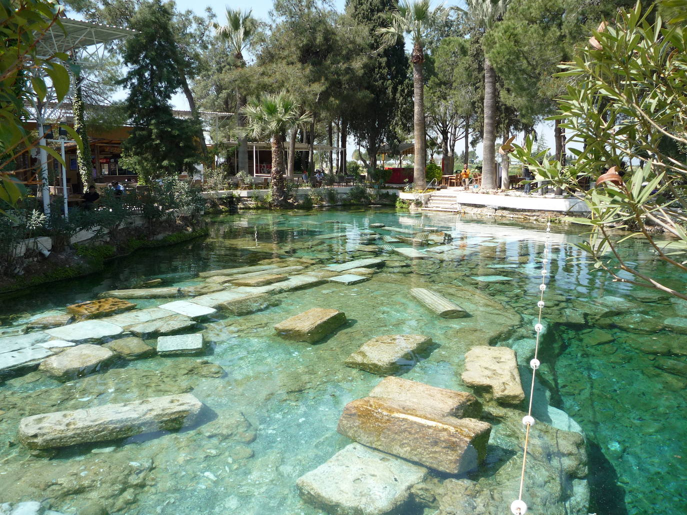 Piscina termal romana de Cleopatra (Pamukkale, Turquía)F