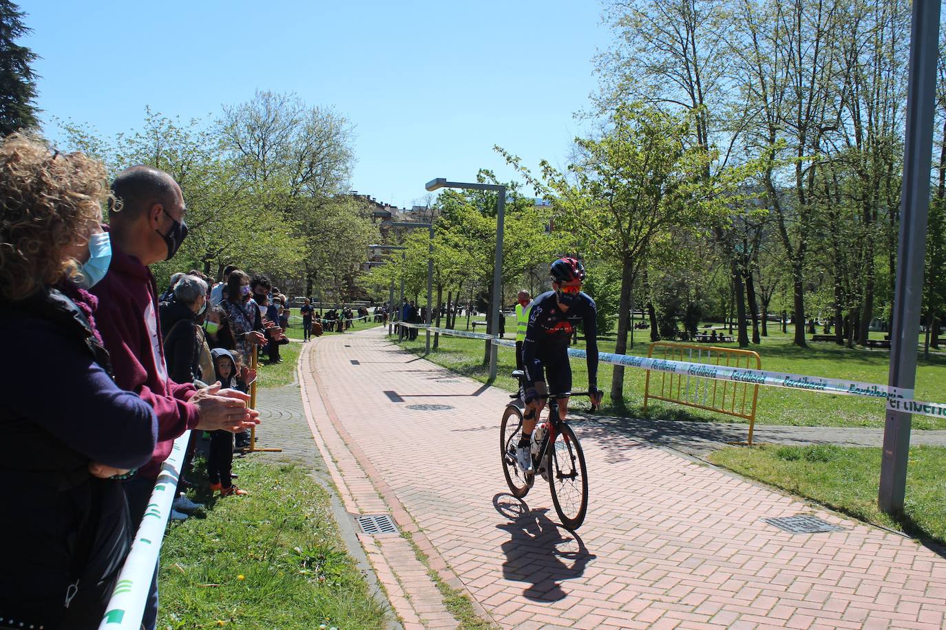 Fotos: Salida de la tercera etapa de la Itzulia desde Amurrio