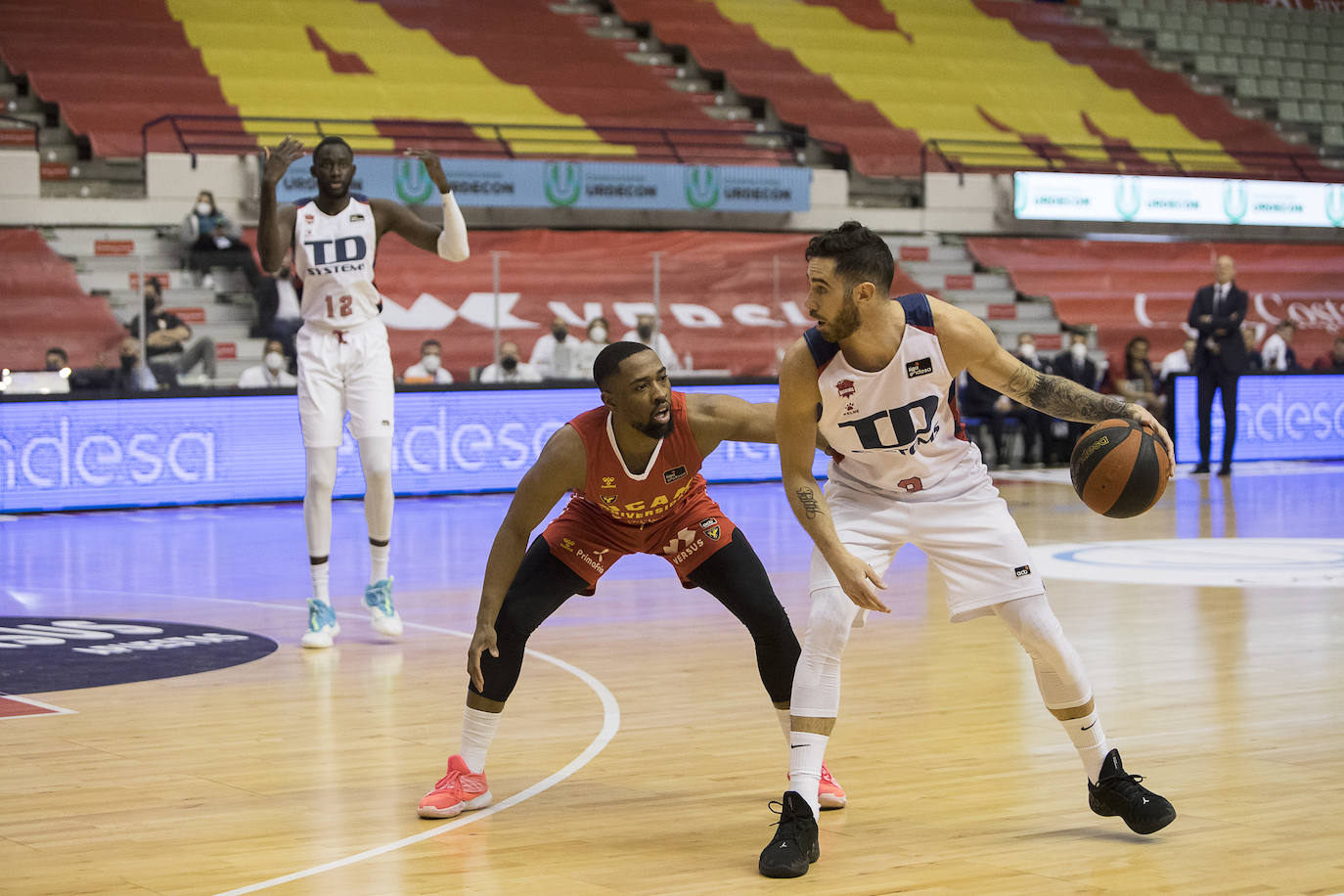 Fotos: El UCAM Murcia - Baskonia, en fotos