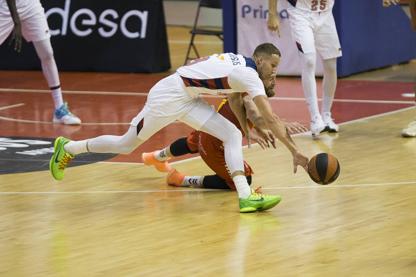 Fotos: El UCAM Murcia - Baskonia, en fotos