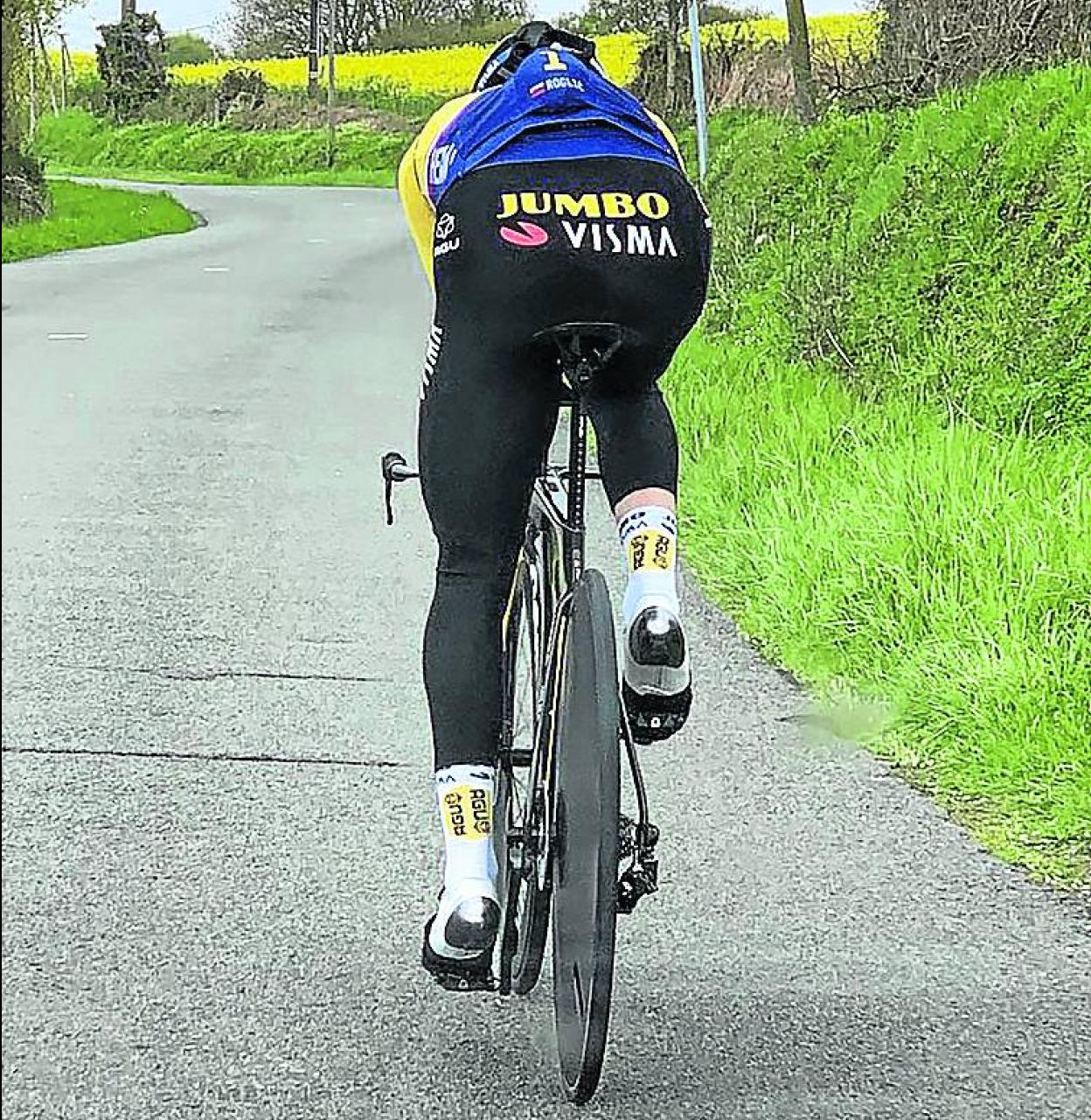 Roglic no quiso descansar después de ganar la Itzulia. 