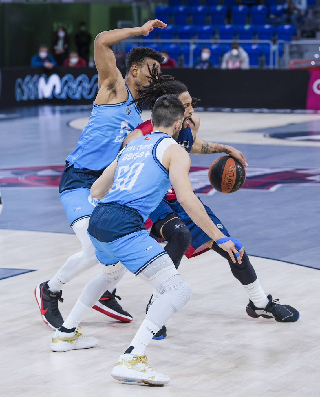 Fotos: Las mejores fotos del Baskonia - Estudiantes