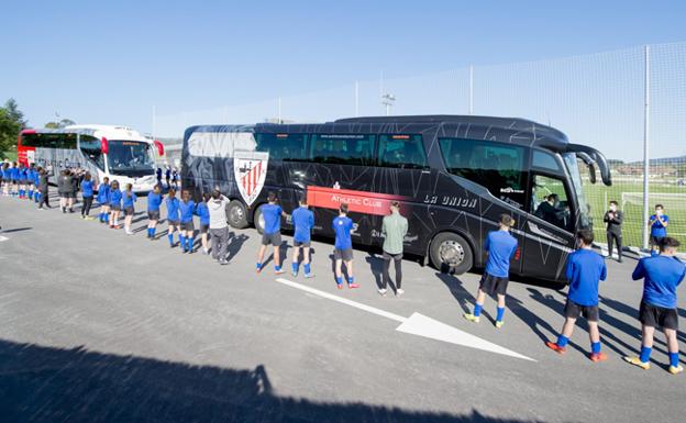 Así despidieron los canteranos al Athletic en Lezama