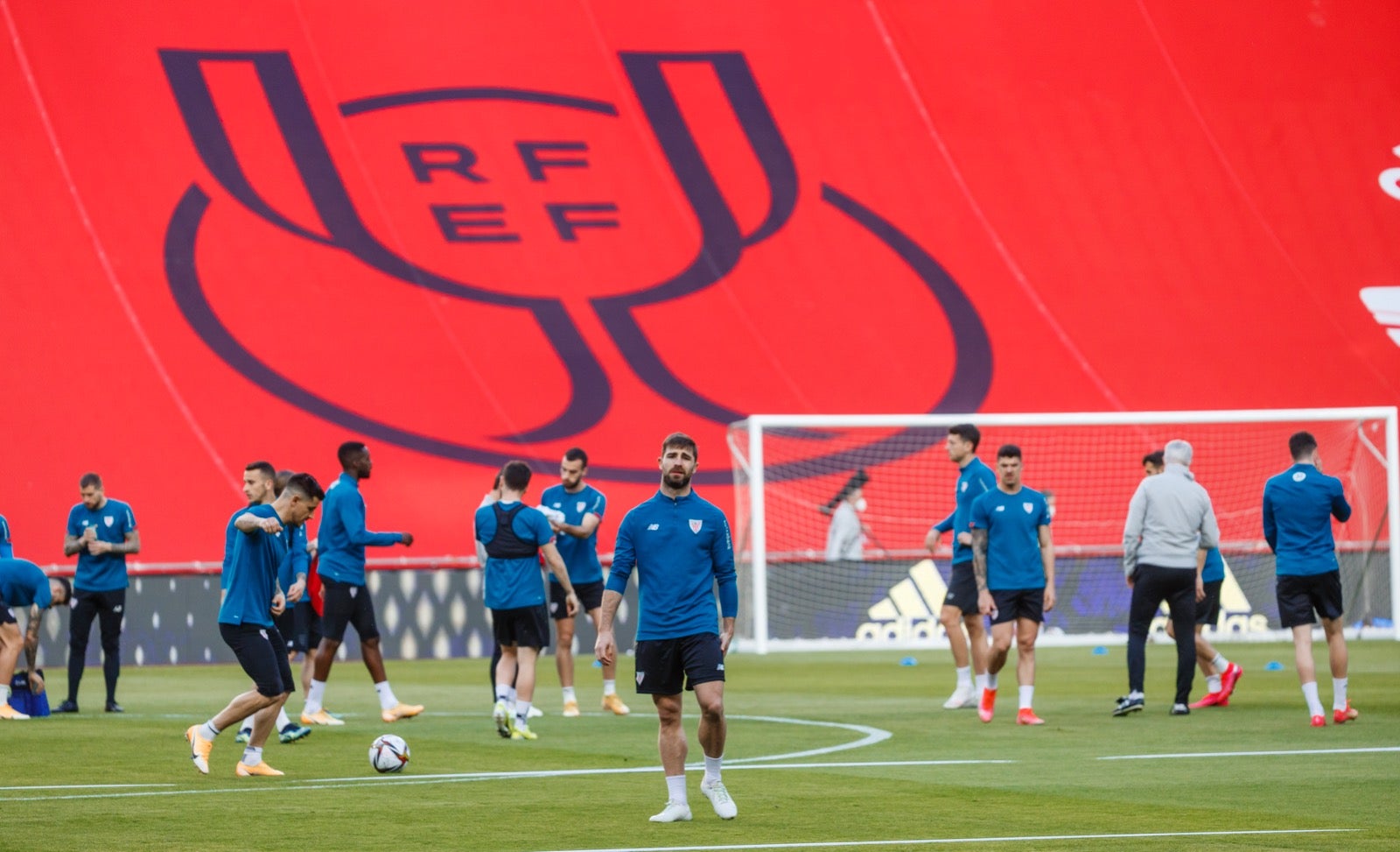 Fotos: El último entrenamiento del Athletic antes de la final, en imágenes