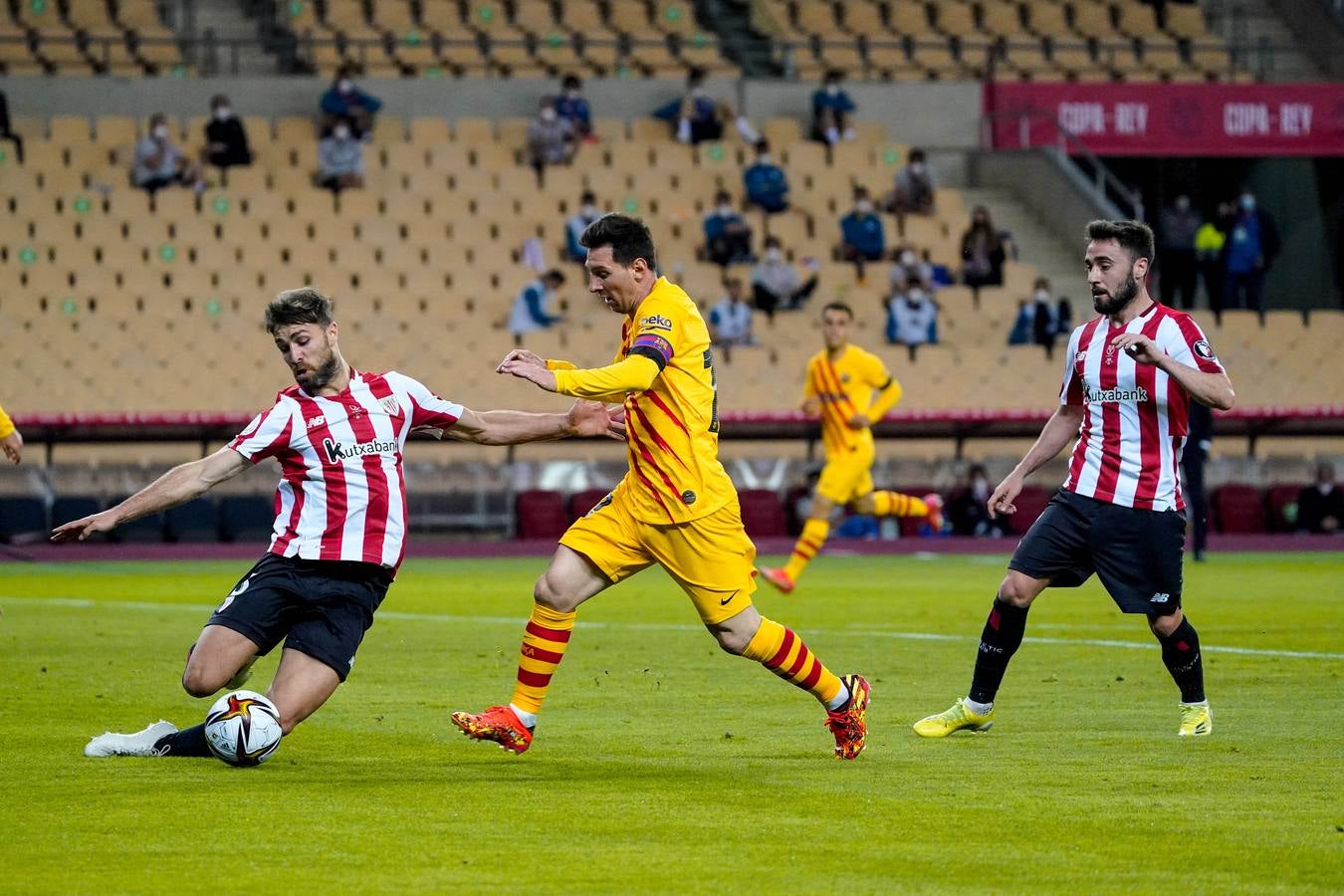 Fotos: Las mejores imágenes de la final de copa entre el Athletic y el Barcelona