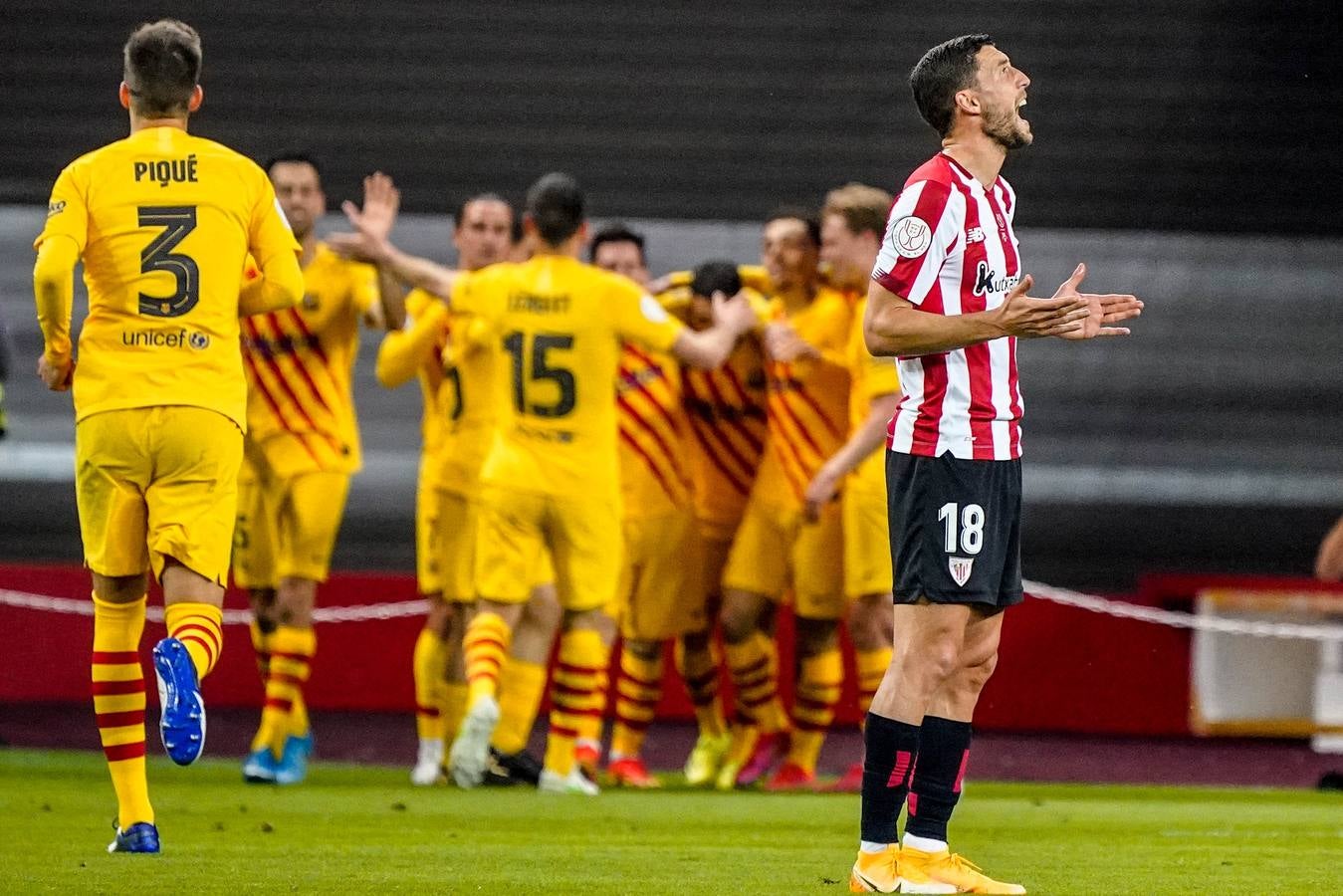 Fotos: Las mejores imágenes de la final de copa entre el Athletic y el Barcelona