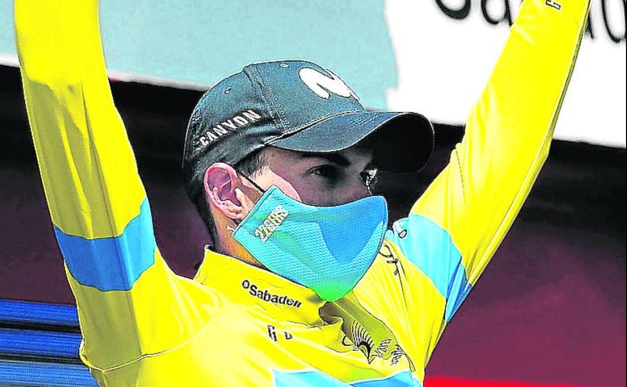 Enric Mas, nuevo líder de la Vuelta a la Comunidad Valenciana. 