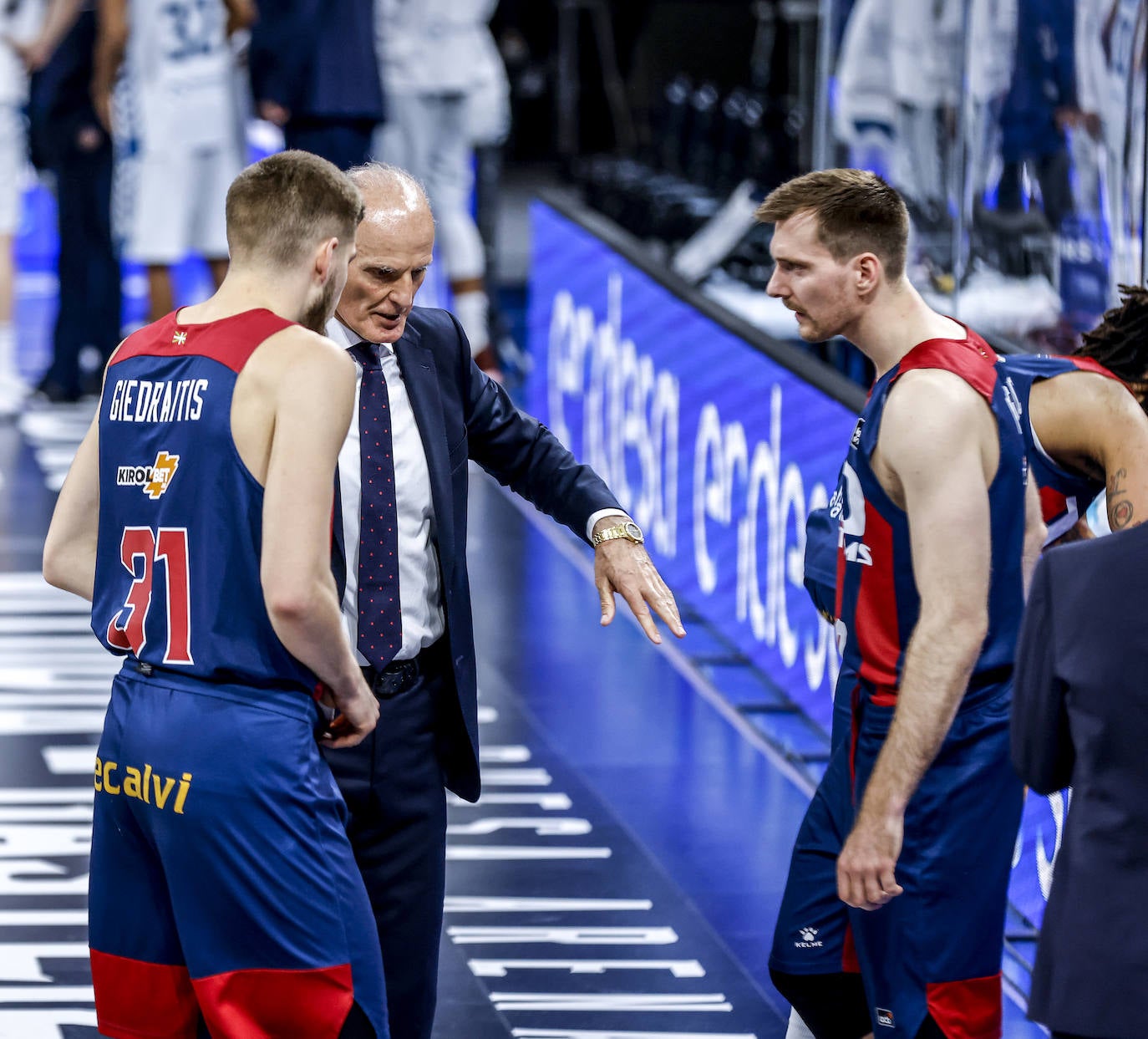 Fotos: Las mejores imágenes del Baskonia - San Pablo Burgos