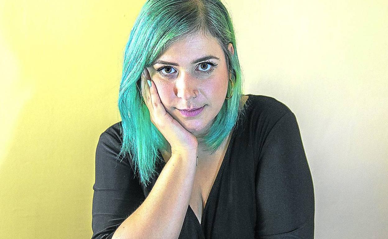 «Me siento honrada cuando me dicen que soy la heredera de Corín Tellado»