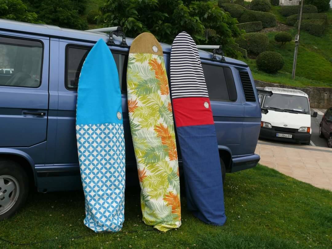 Fotos: De elaborar fundas para tablas de surf en el Puerto Viejo de Getxo a fundar su firma de bolsos artesanos