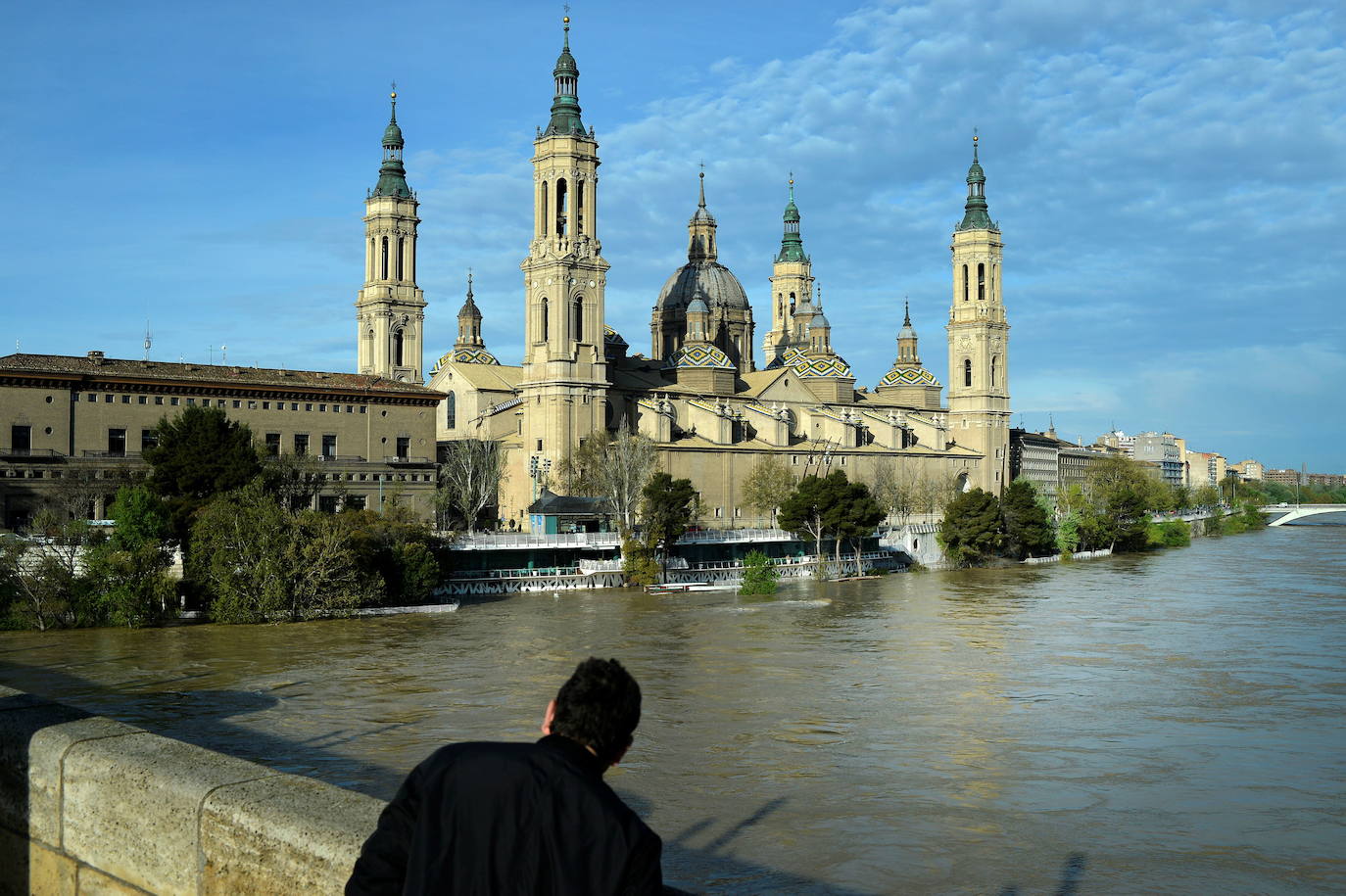 "Zaragoza es muy bien valorada por sus ciudadanos en todos los aspectos , salvo en la limpieza", dice el ranking.