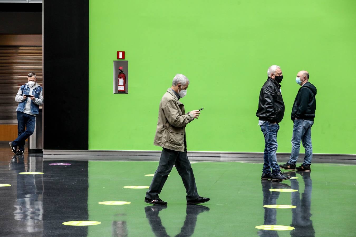 Fotos: Vacunación masiva en el BEC