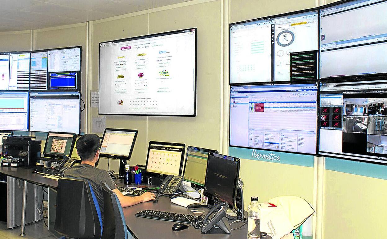 La necesidad de reforzar servicios y atender el incremento de la demanda tecnológica el año del Covid-19 hizo que sólo Ibermática contratase más de 270 personas. 