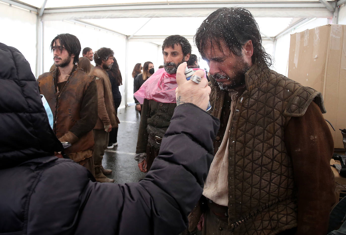 Fotos: Rodaje de Elcano en la playa de Azkorri, en imágenes