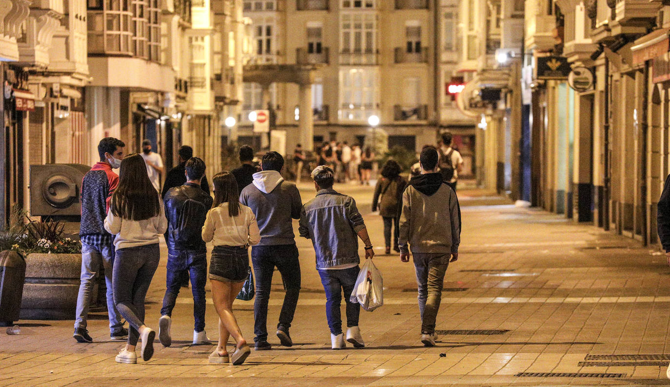 Fotos: Así ha vivido Vitoria el fin del estado de alarma