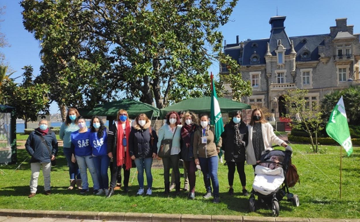 Los trabajadores del hospital San Juan de Dios intensifican las movilizaciones