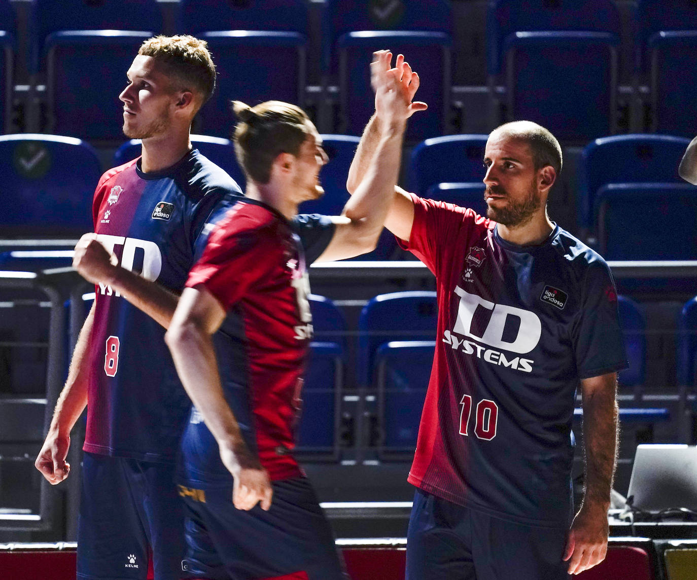 Fotos: Las mejores imágenes del Baskonia-Joventut