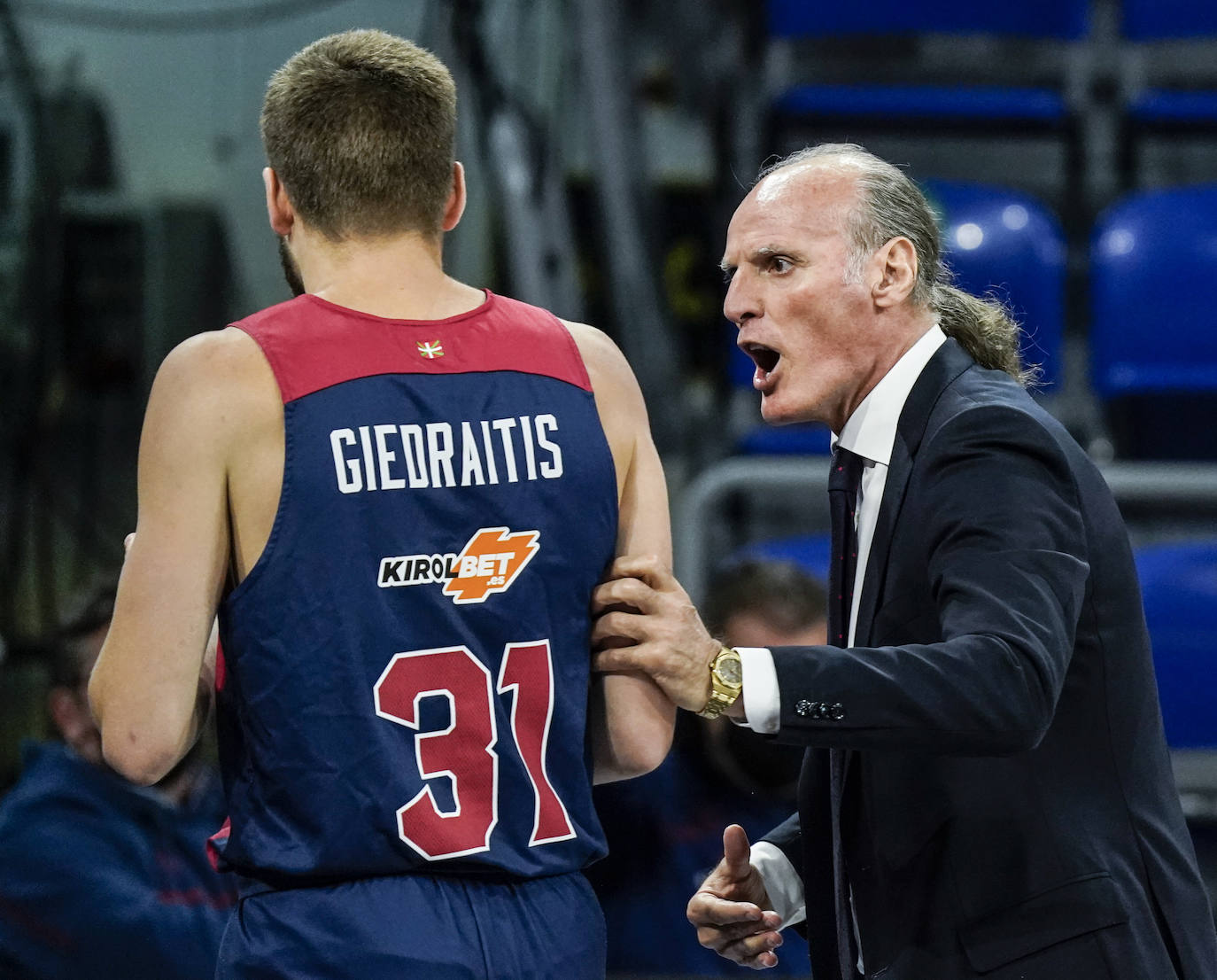 Fotos: Las mejores imágenes del Baskonia-Joventut