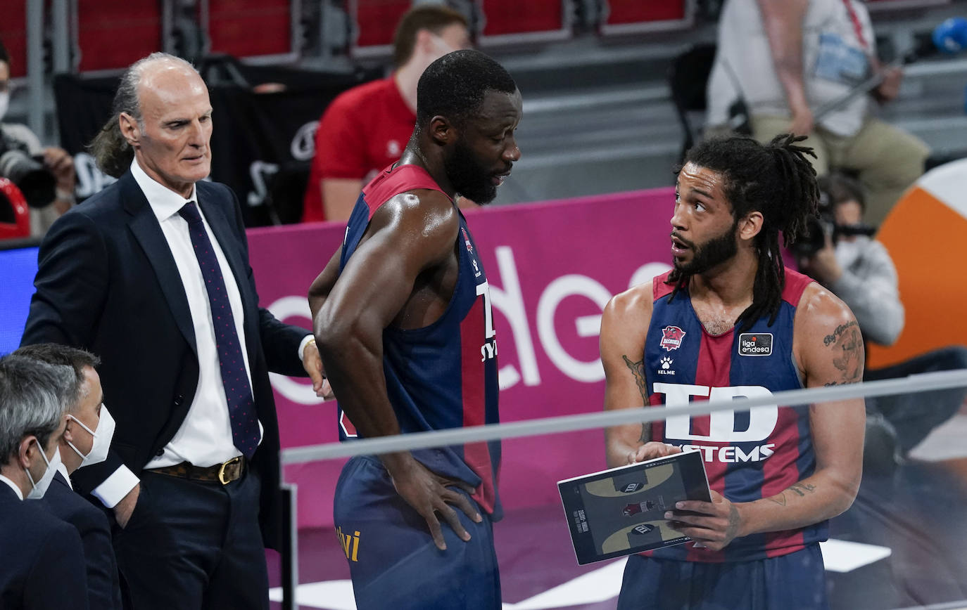 Fotos: Las mejores imágenes del Baskonia-Joventut