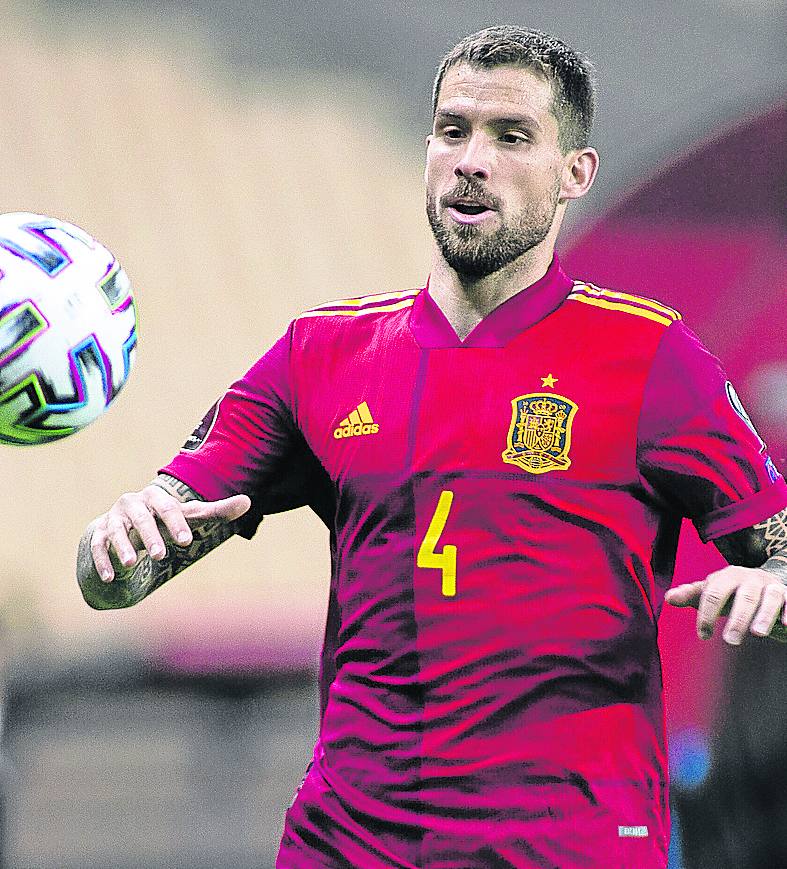 Competencia directa de Iñigo Martínez