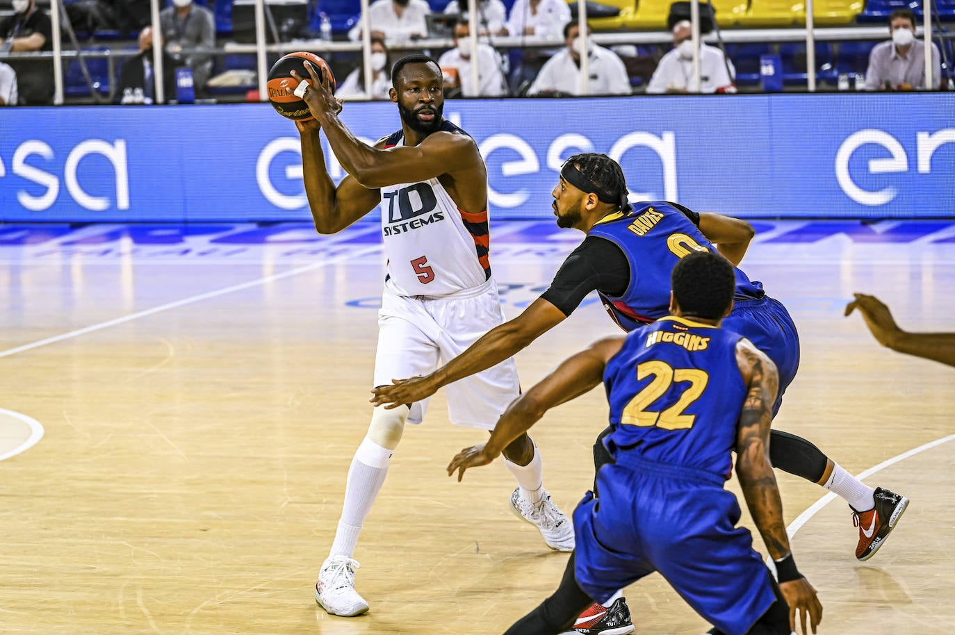 Fotos: Las mejores imágenes del Barça - Baskonia