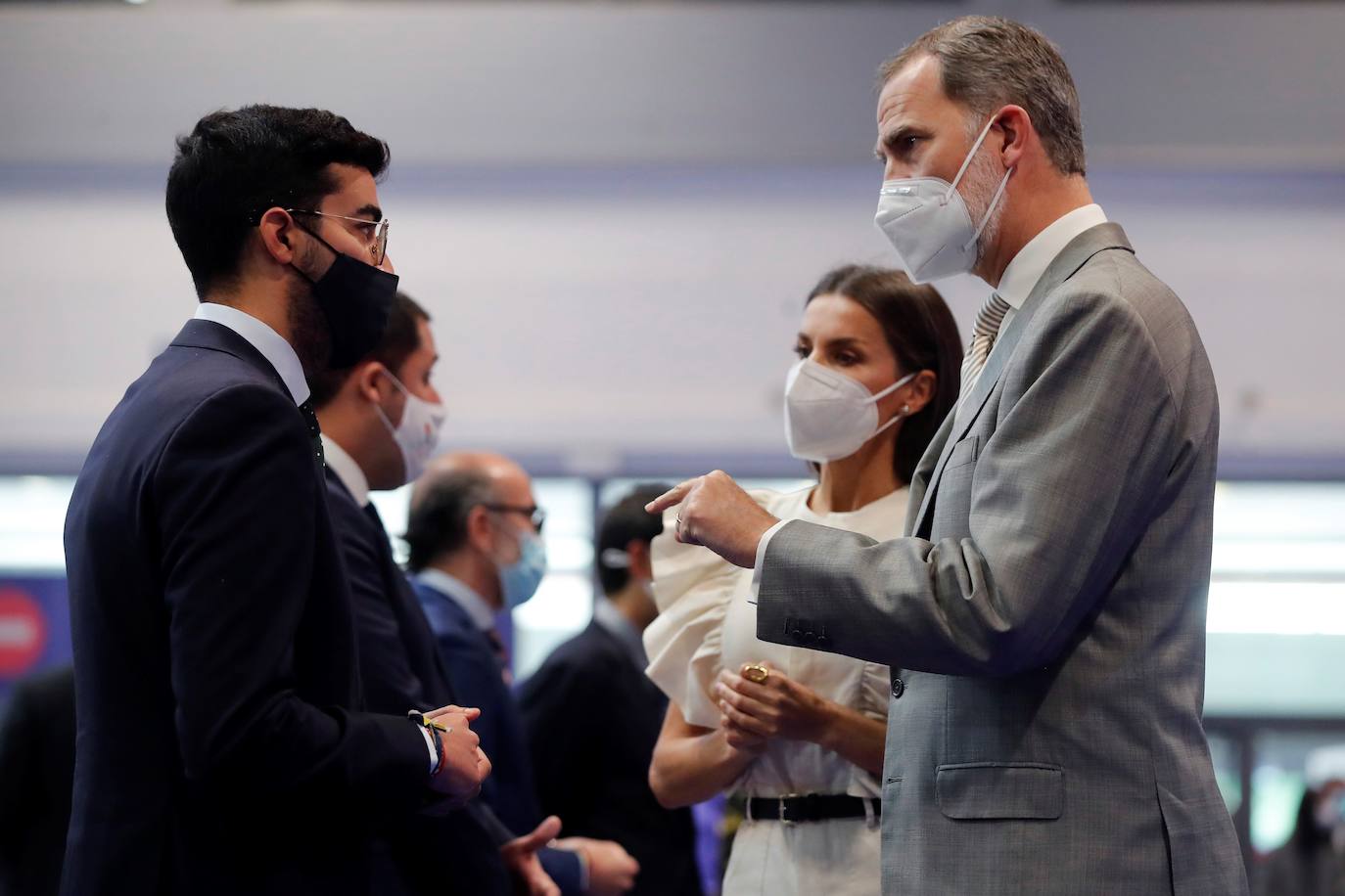 Fotos: Letizia saca su lado flamenco en Fitur: el mono de volantes que nadie esperaba ver