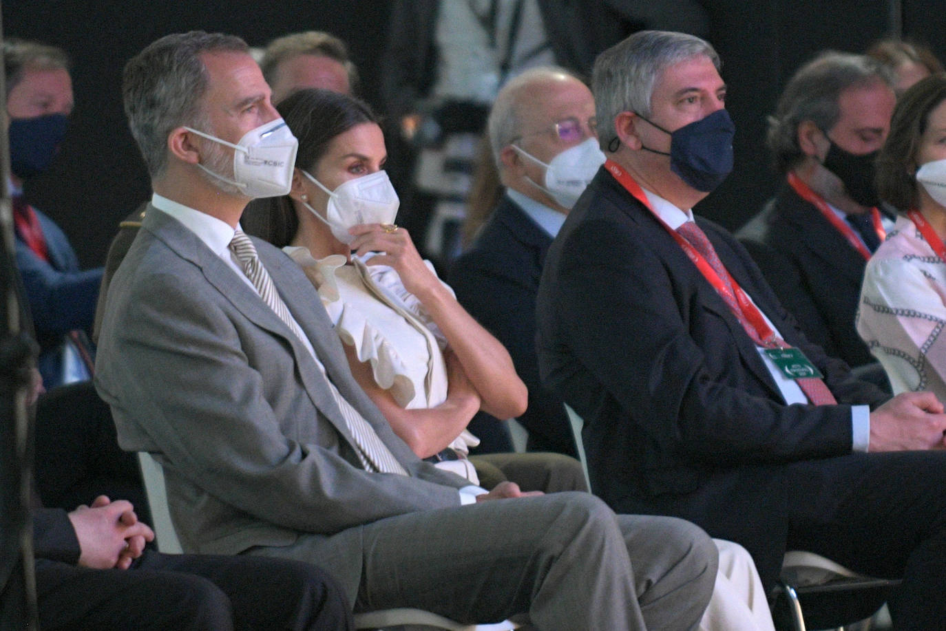 Fotos: Letizia saca su lado flamenco en Fitur: el mono de volantes que nadie esperaba ver