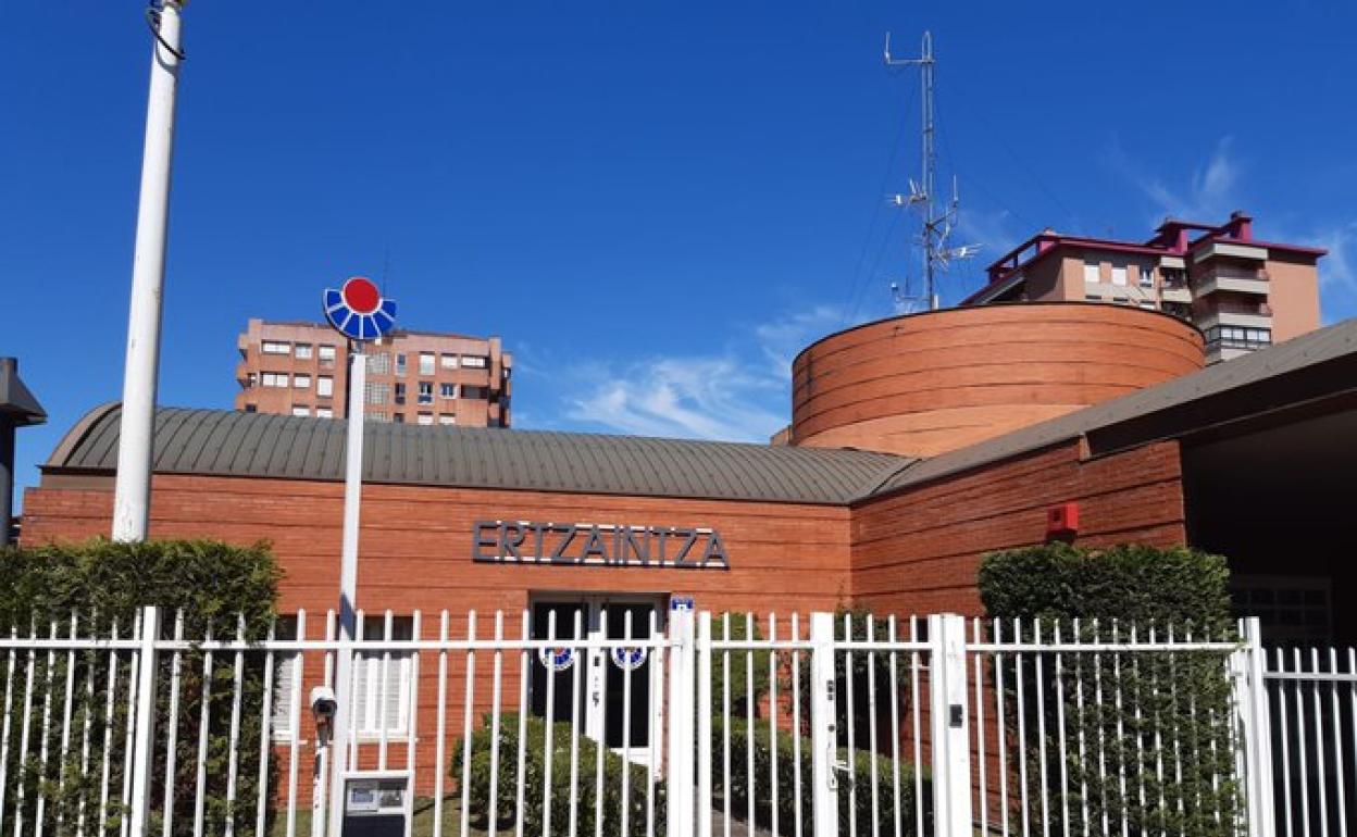 Detenido un joven de 20 años por robar en una peluquería y una pizzería de Bilbao