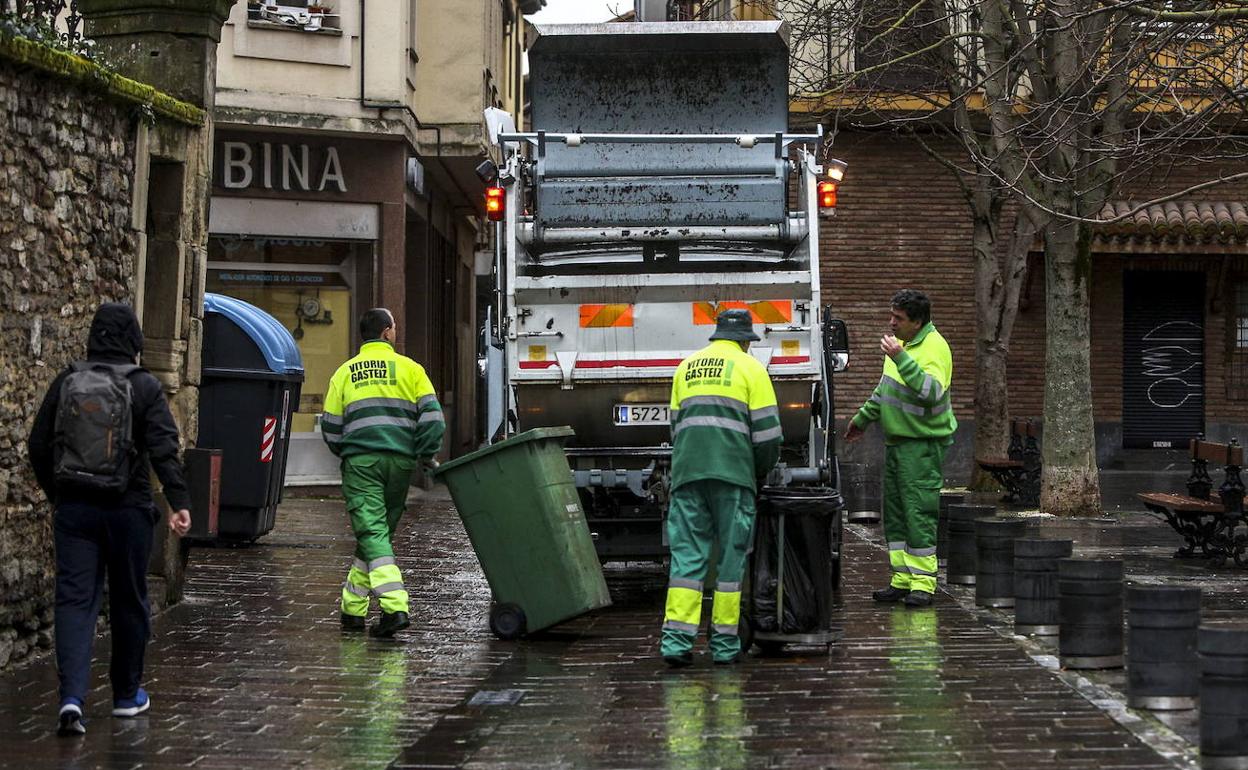 FCC gestiona hoy el servicio de limpieza de Vitoria.