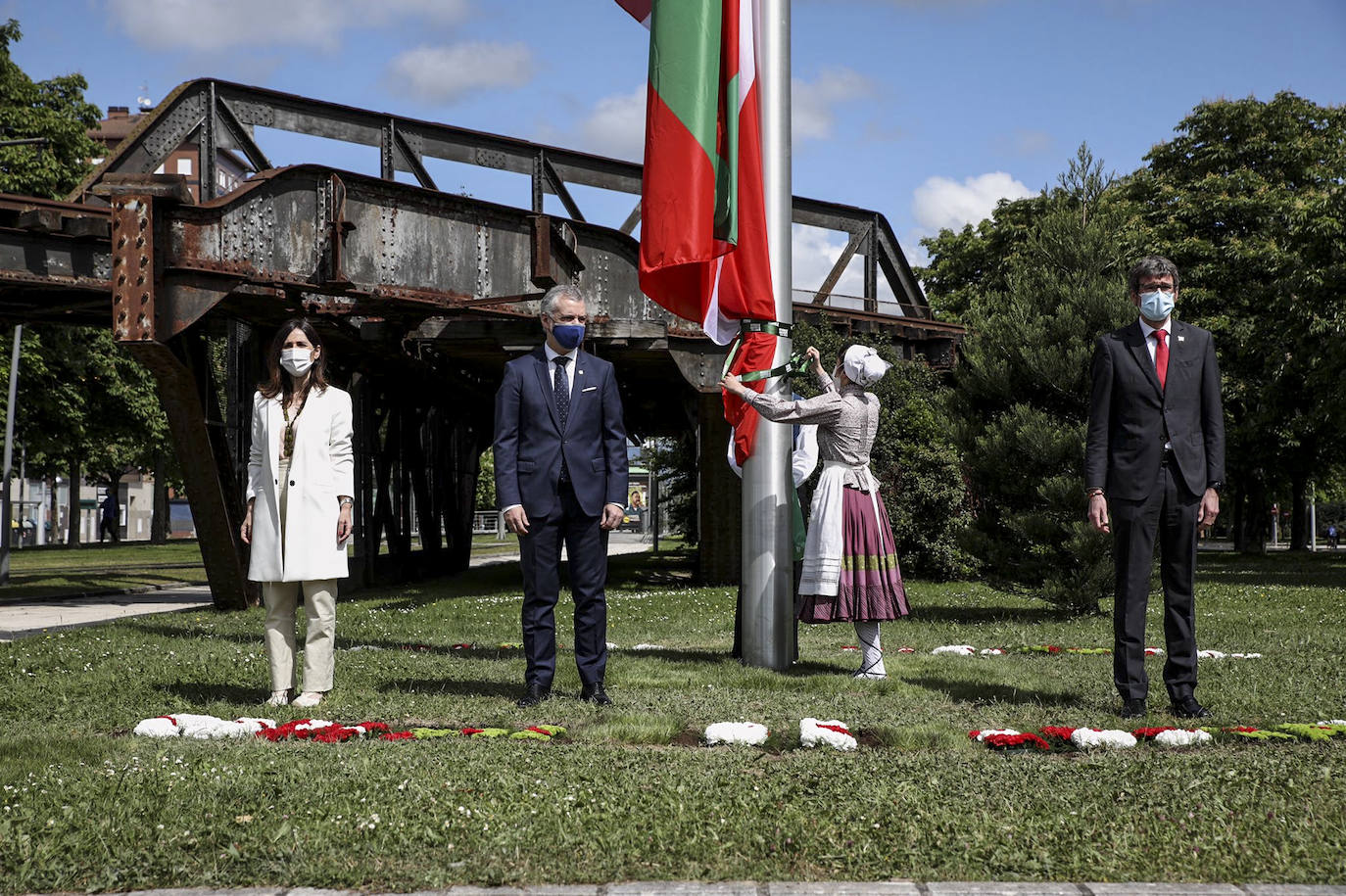 Fotos: Vitoria conmemora sus 41 años como capital de Euskadi