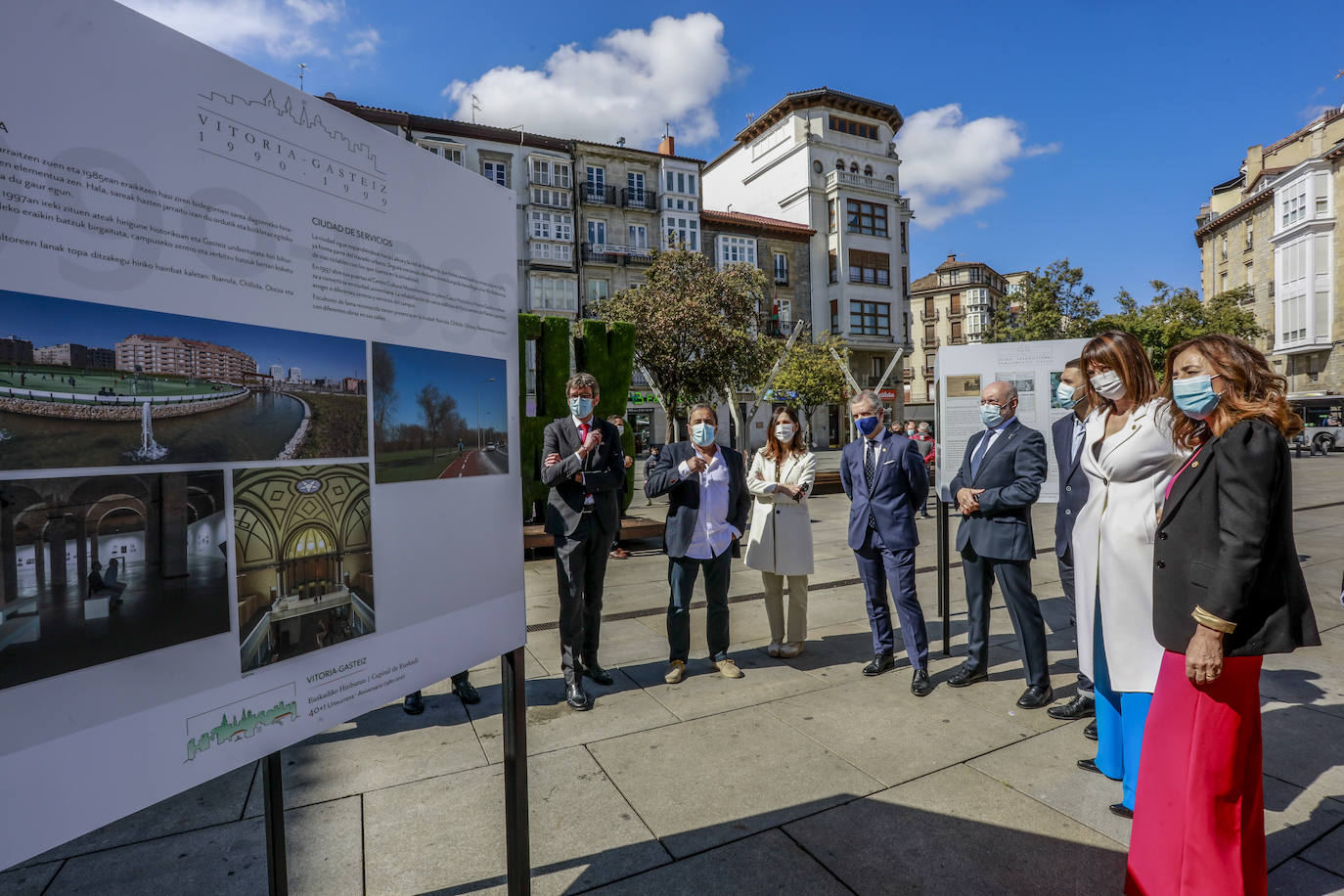 Fotos: Vitoria conmemora sus 41 años como capital de Euskadi