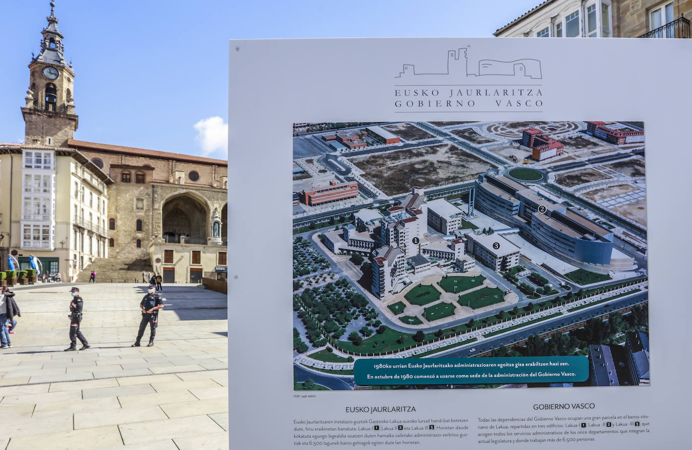 Fotos: Vitoria conmemora sus 41 años como capital de Euskadi