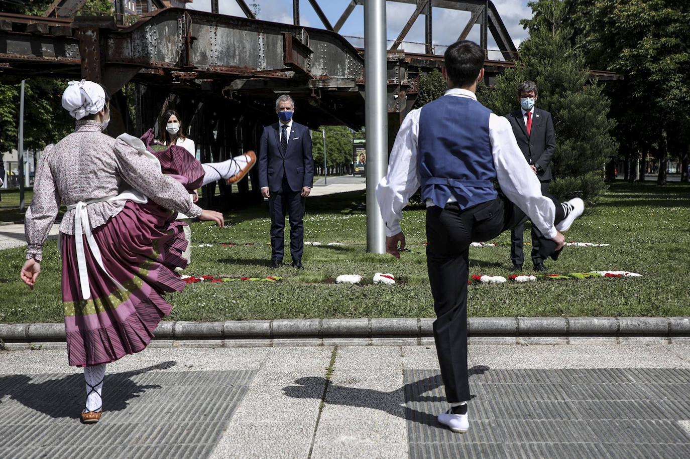 Fotos: Vitoria conmemora sus 41 años como capital de Euskadi