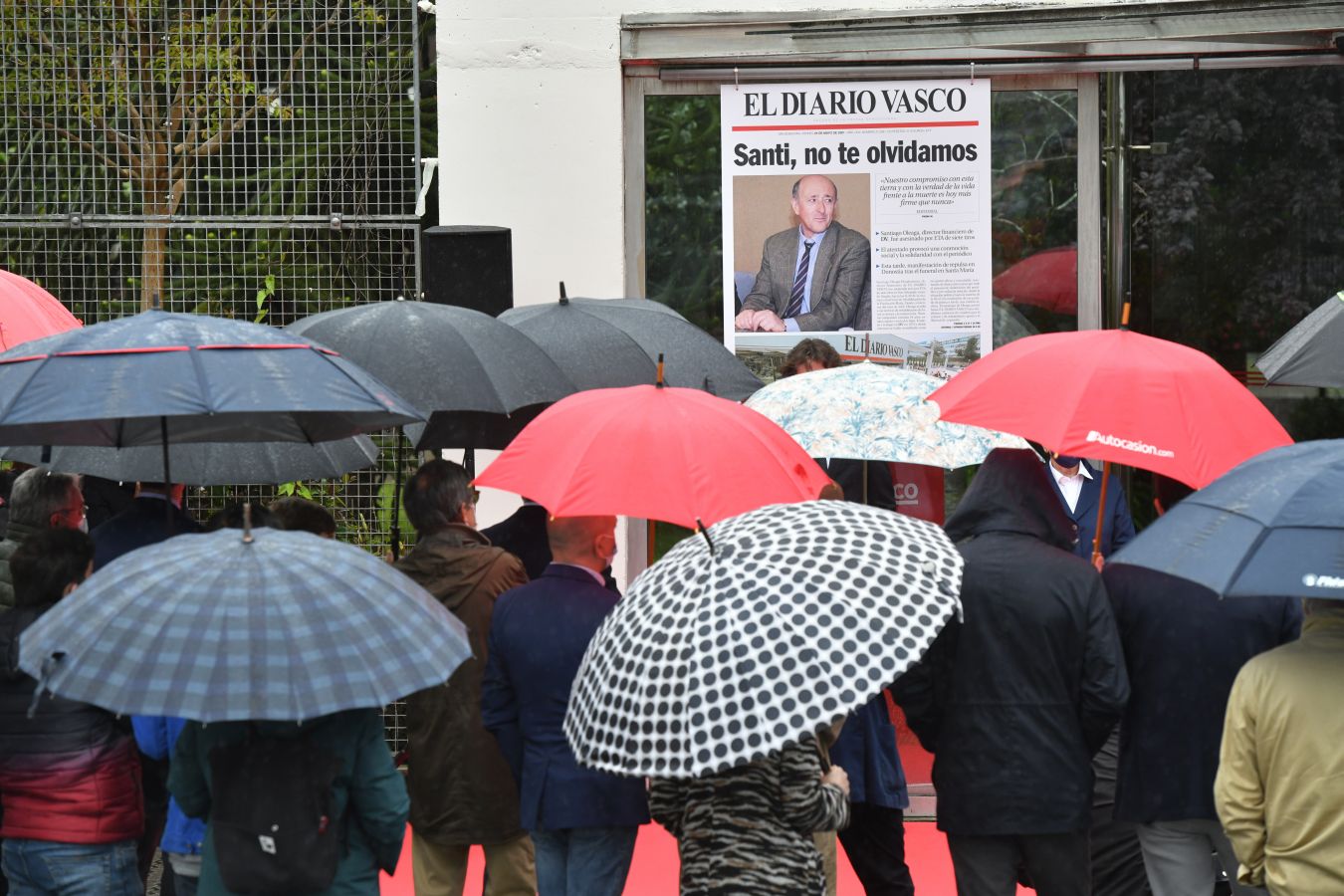 Fotos: Emotivo homenaje a Santi Oleaga