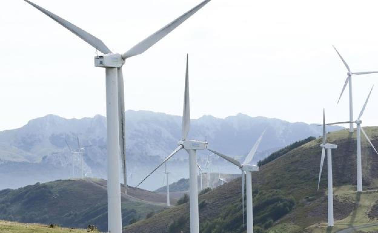 Planean un parque eólico con ocho molinos entre Lantarón y Ribera Alta