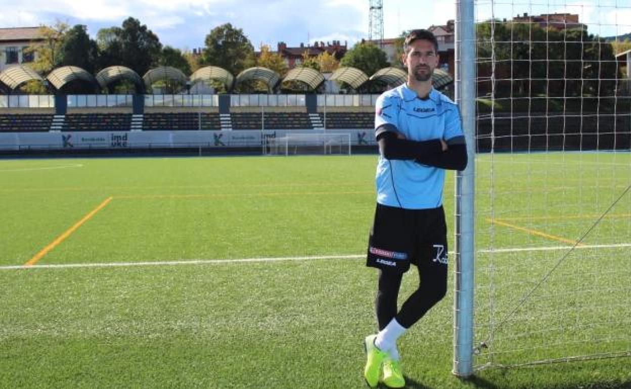 José Picón asegura que le gustaría continuar en el Barakaldo, aunque fuera en Tercera RFEF 