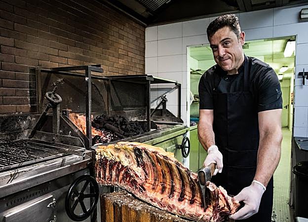 Jon Bustinza, parrillero de Horma Ondo.